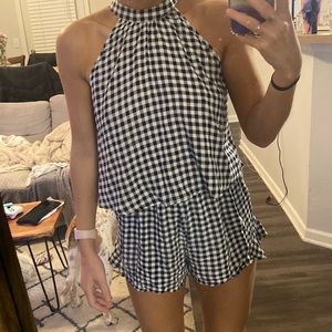 Two piece set black and white